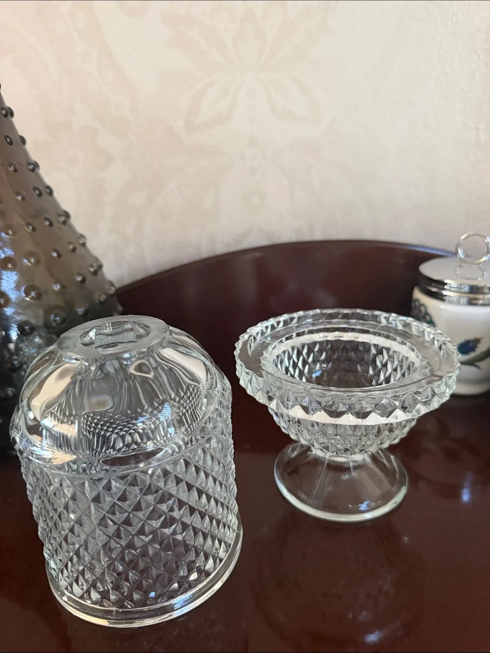 Vintage Viking glass fairy lamp - Picture 4 of 8